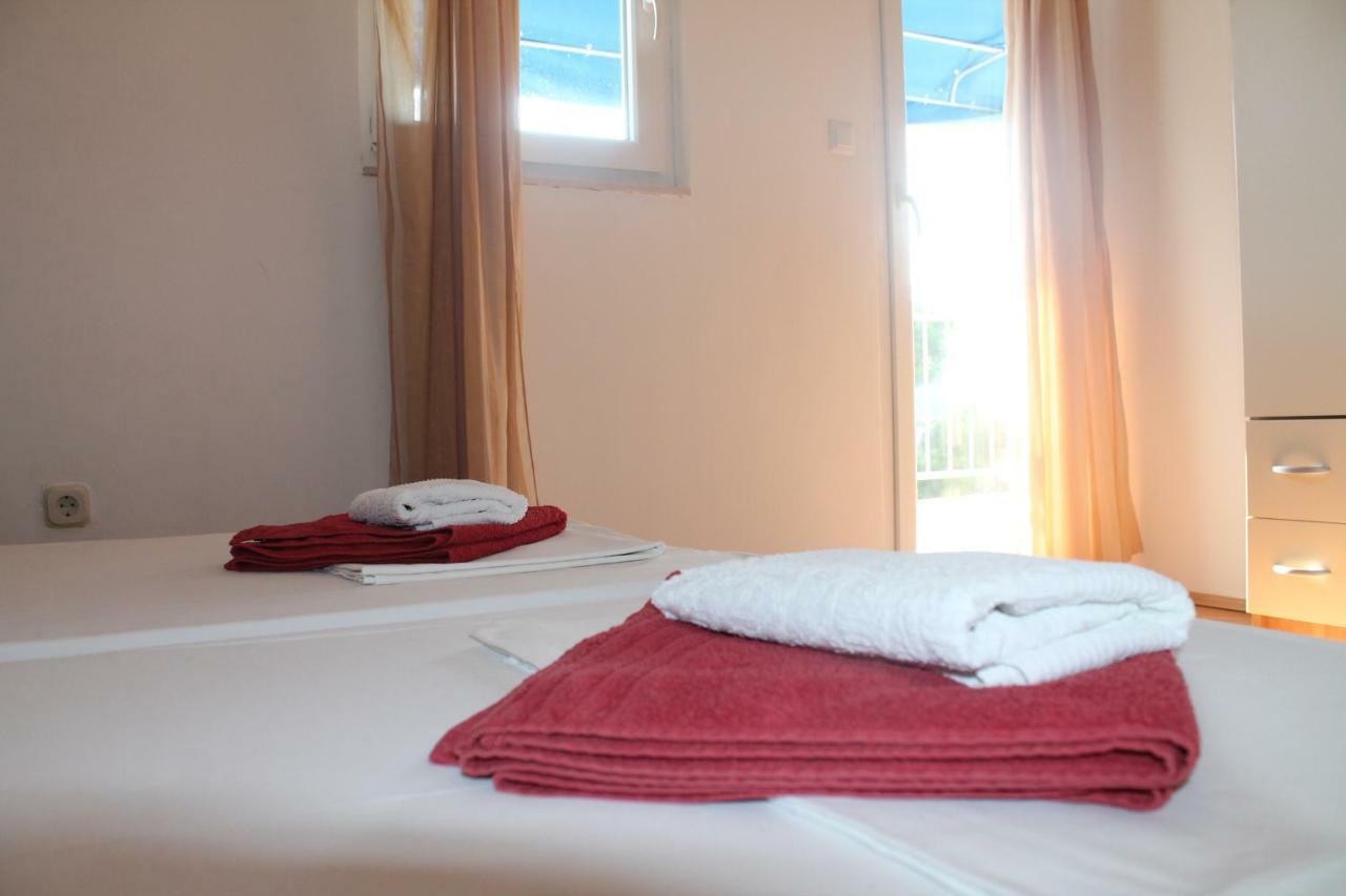 Appartamento Covahouse Jelsa  Esterno foto