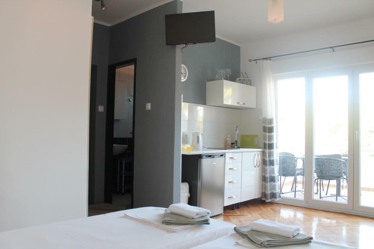 Appartamento Covahouse Jelsa  Esterno foto