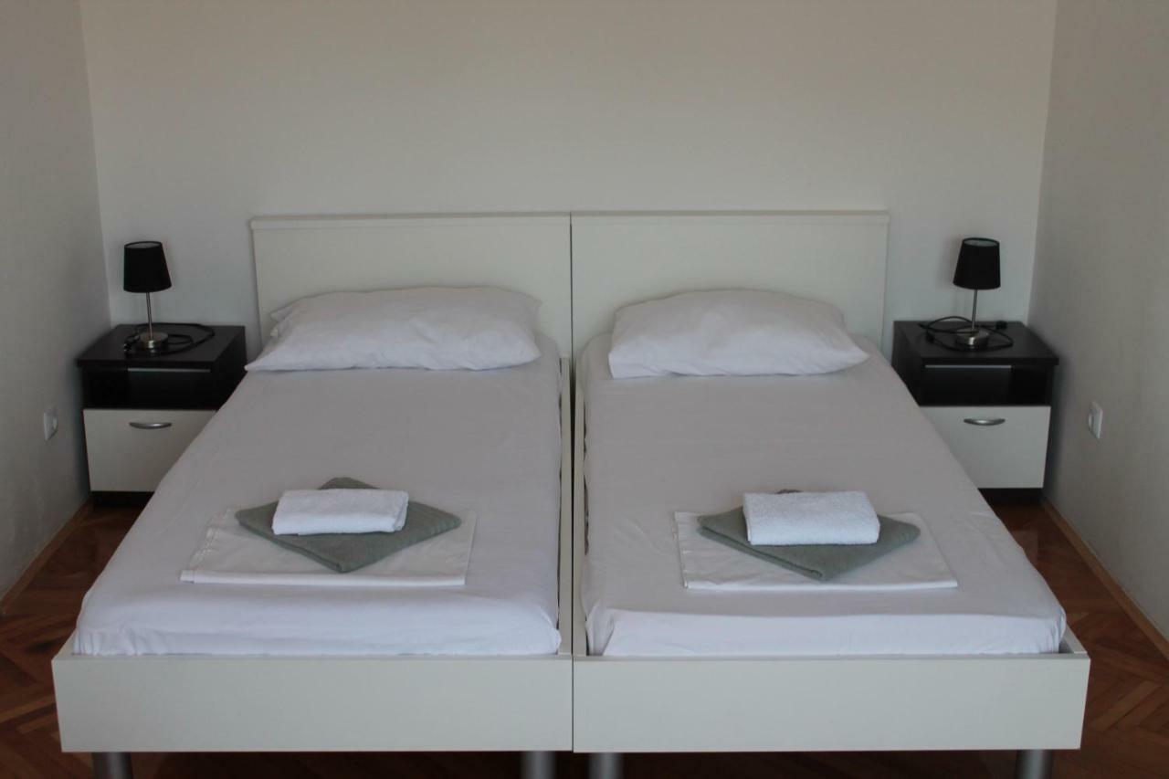 Appartamento Covahouse Jelsa  Esterno foto